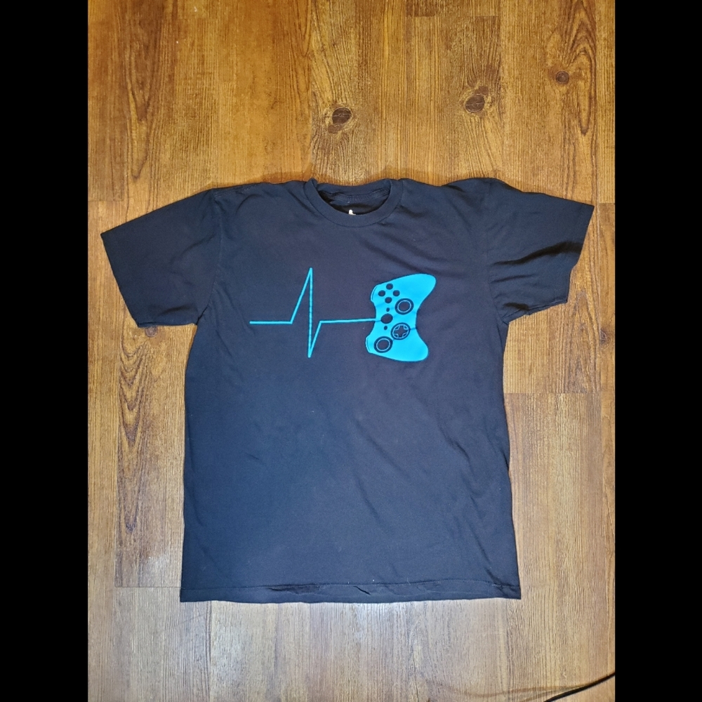 Youth Large Gamer Heartbeat T-Shirt